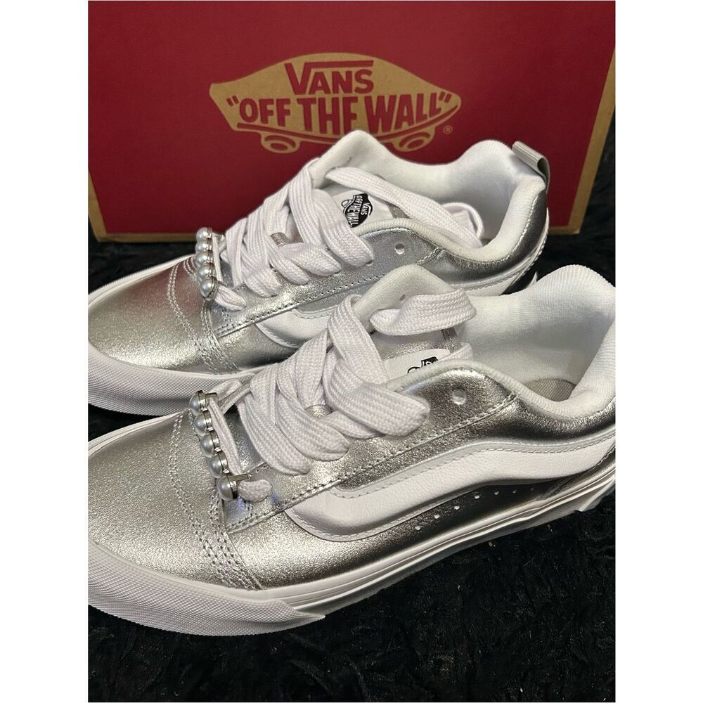 VANS knu skool metallic silver leather lace up shoes sneakers sz 7.5 new - Picture 2 of 7
